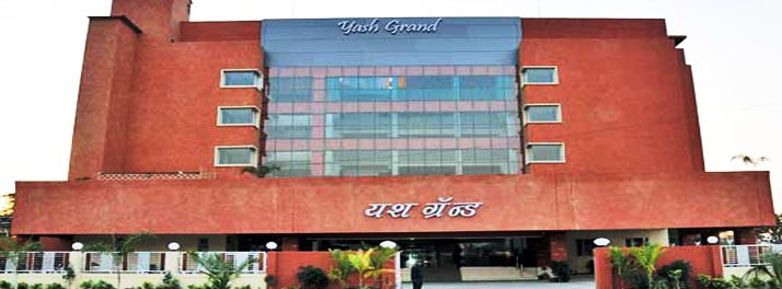 Hotel Yash Grand - Ahmednagar 01.jpg